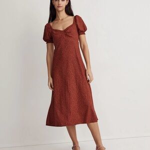 Madewell Sweetheart Puff-Sleeve Midi Dress in Carmine Floral